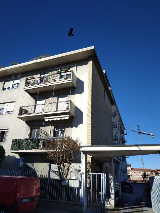 Spazioso Appartamento Parabiago Kültér fotó